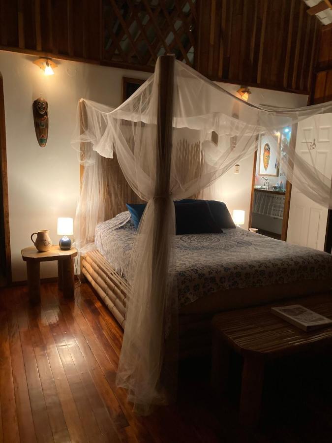Coral Hill Bungalows Cahuita Exterior photo
