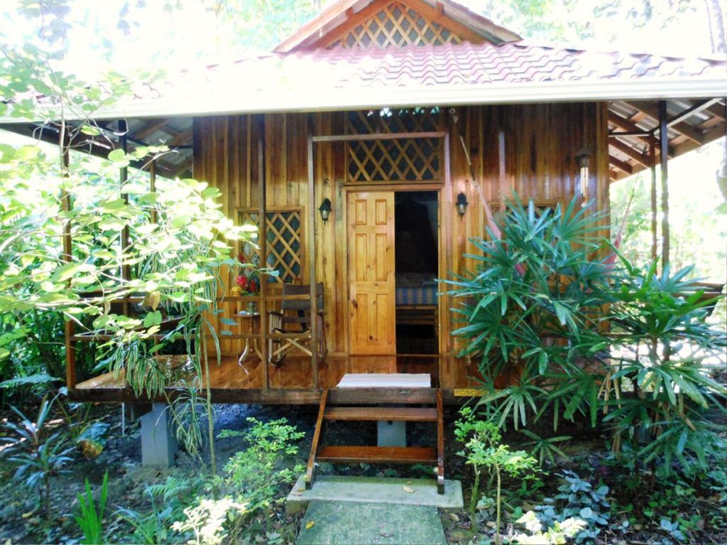 Coral Hill Bungalows Cahuita Exterior photo